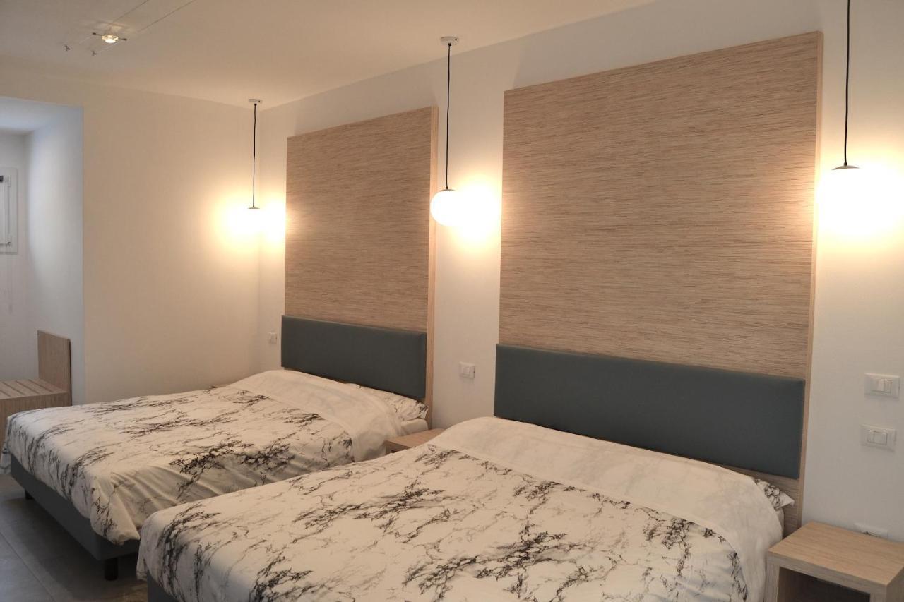 Iris Ar Holiday-home * Peschiera del Garda