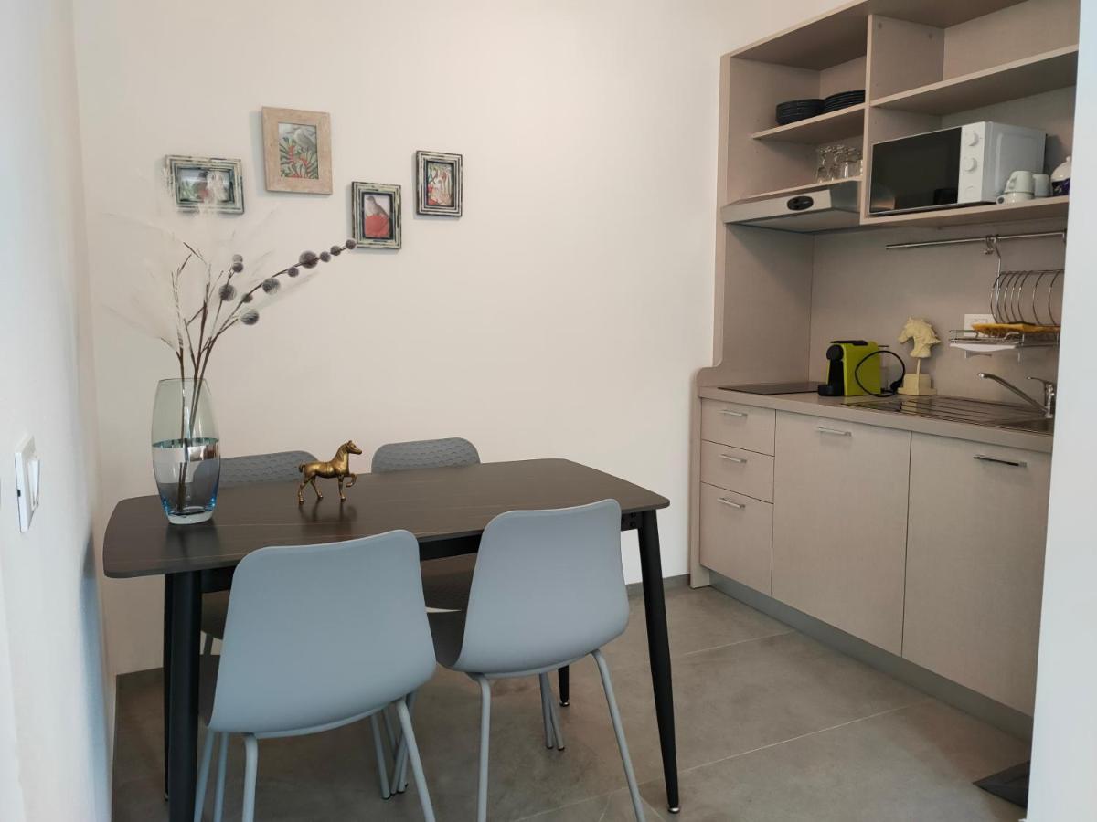 Iris Ar Holiday-home Apartment Peschiera del Garda